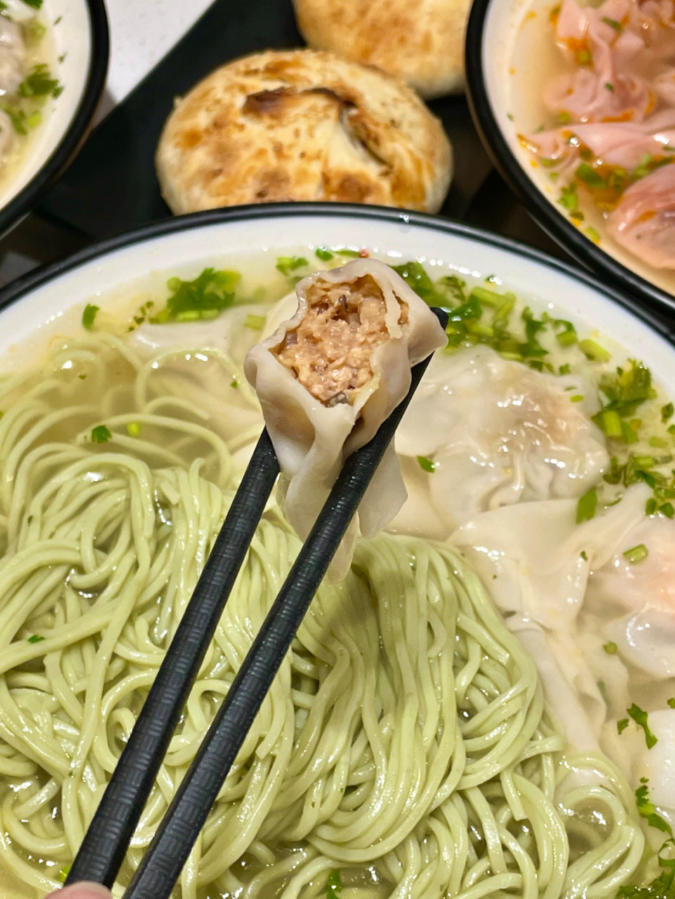 青岛小倩倩馄饨20周年啦93粉色馄饨你吃过嘛 青岛的小倩倩馄饨在座