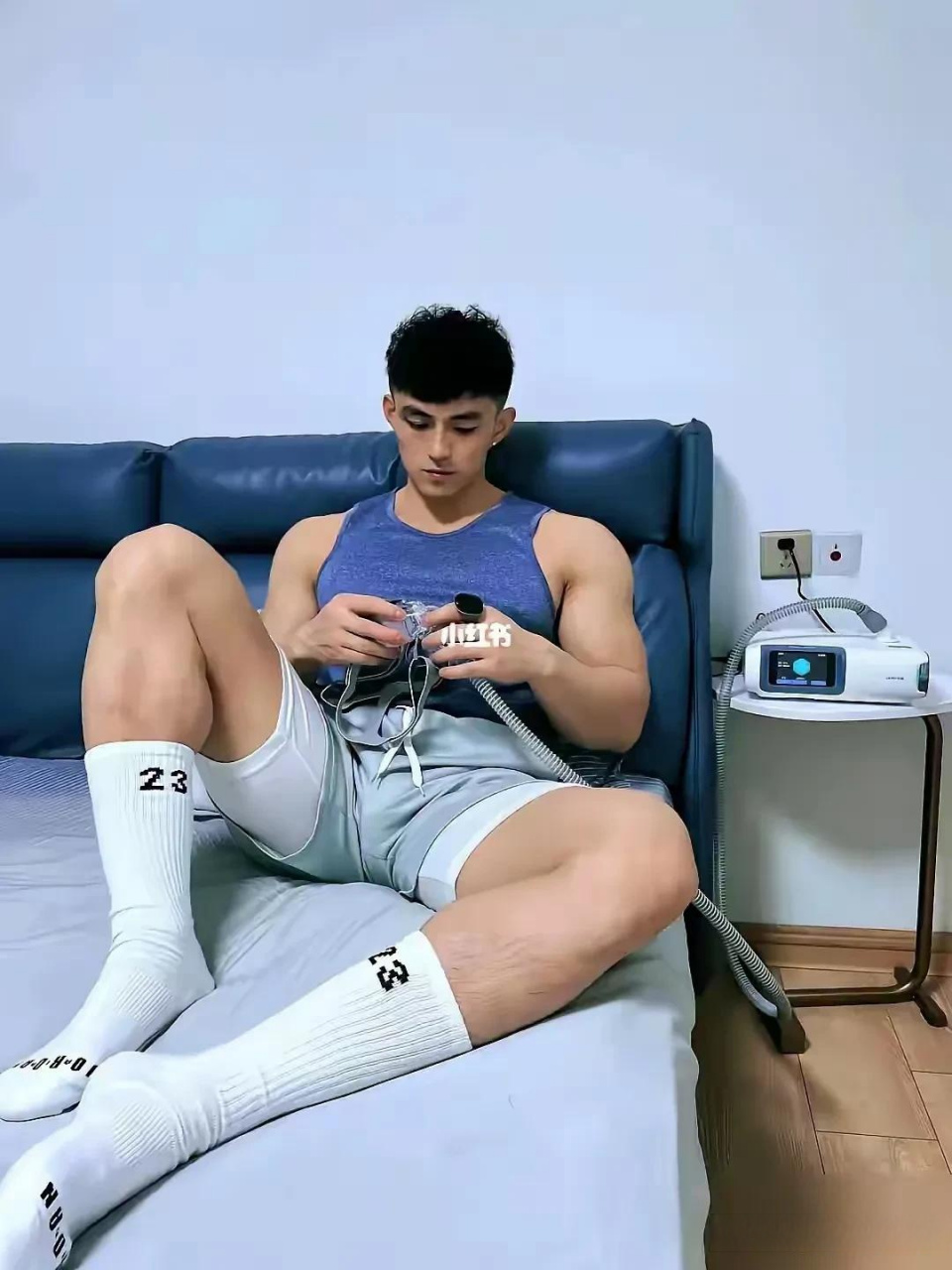 健身帅哥大赏 帅哥运动叫健身 男人健美欣赏 肌肉型男,他的 肌肉小