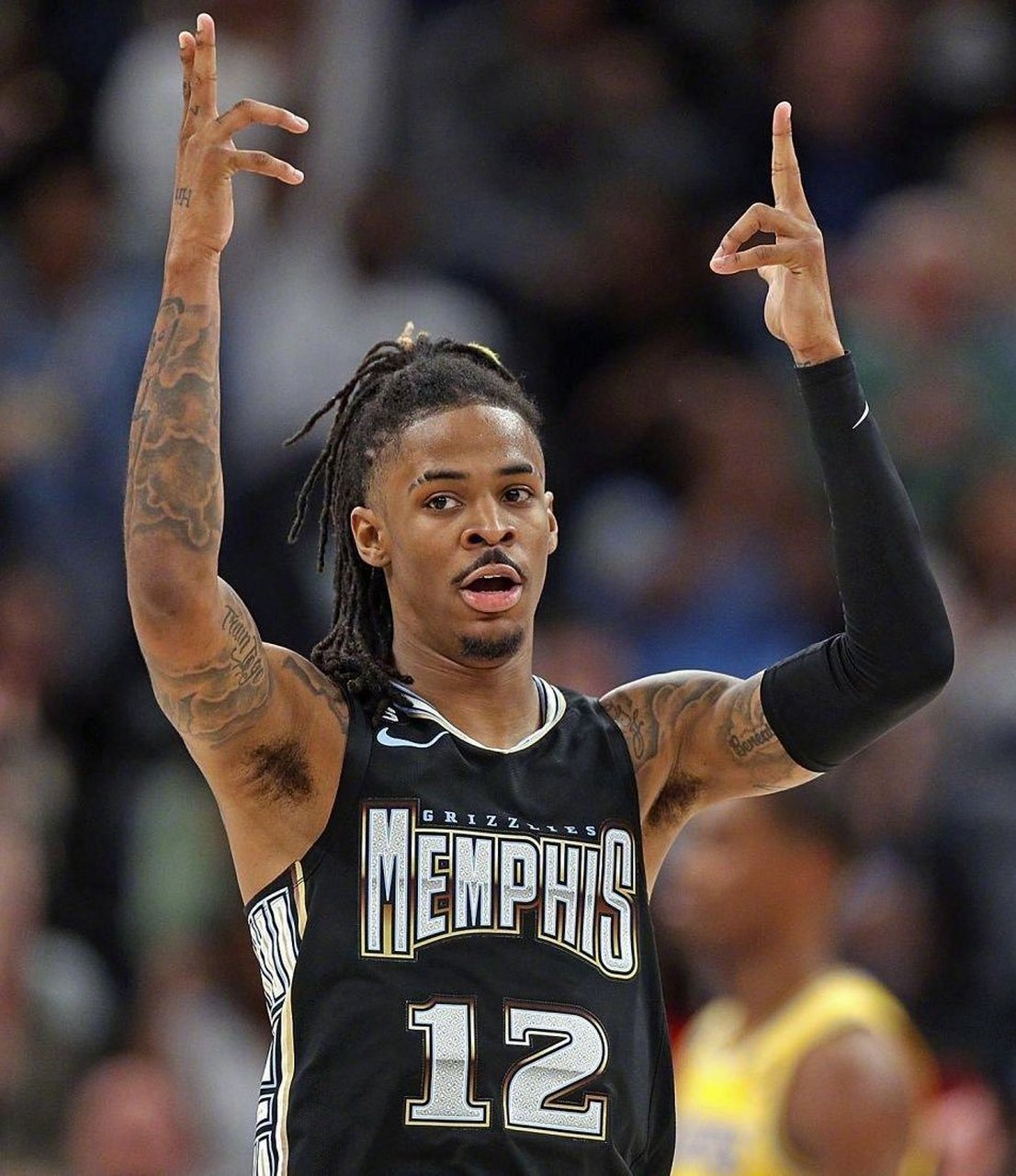 nba总裁萧华参加节目时谈到莫兰特第二次持枪事件,萧华表示:"我和乔