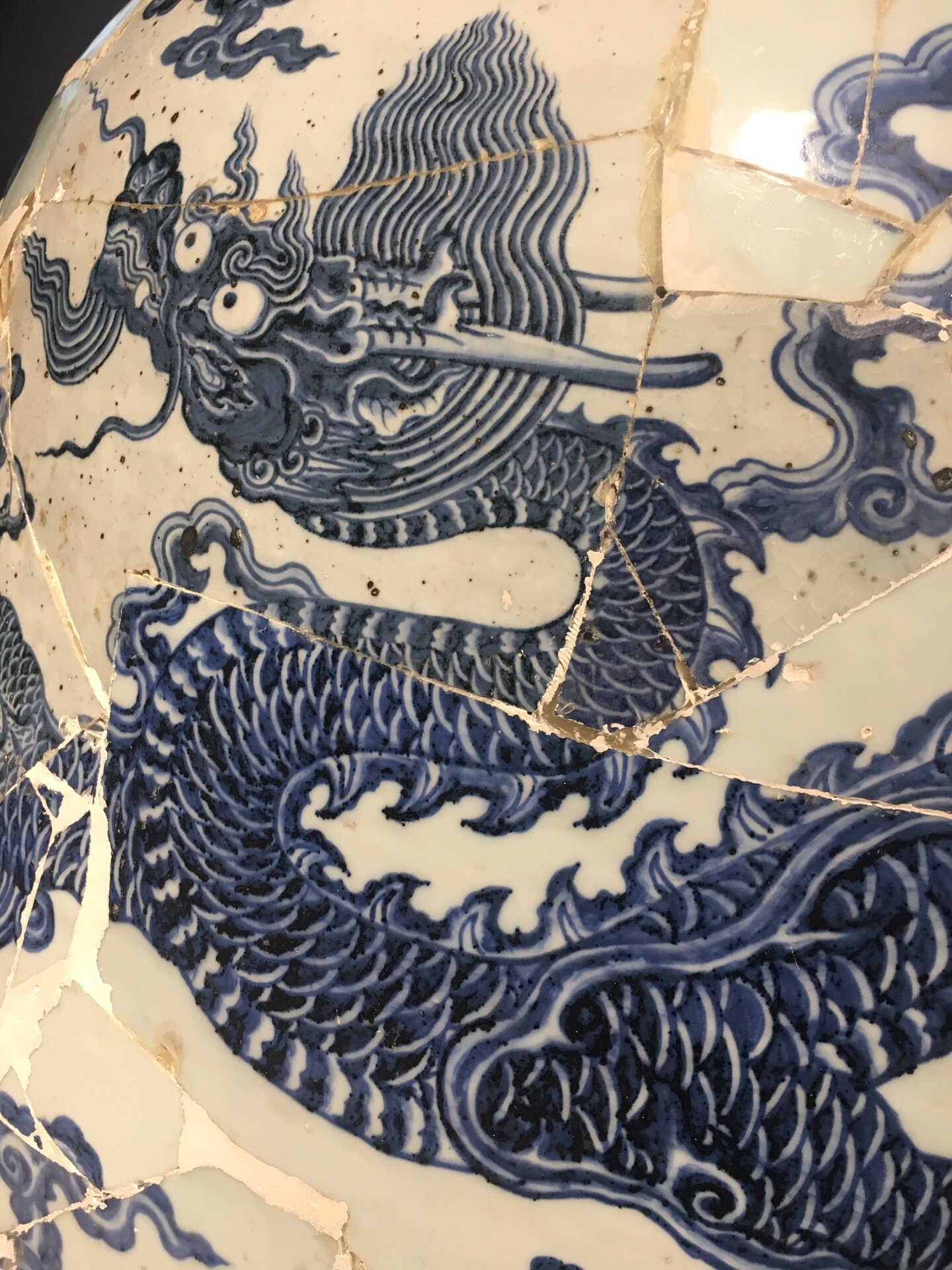 景德镇中国陶瓷博物馆珍藏的明正统时期大龙缸!