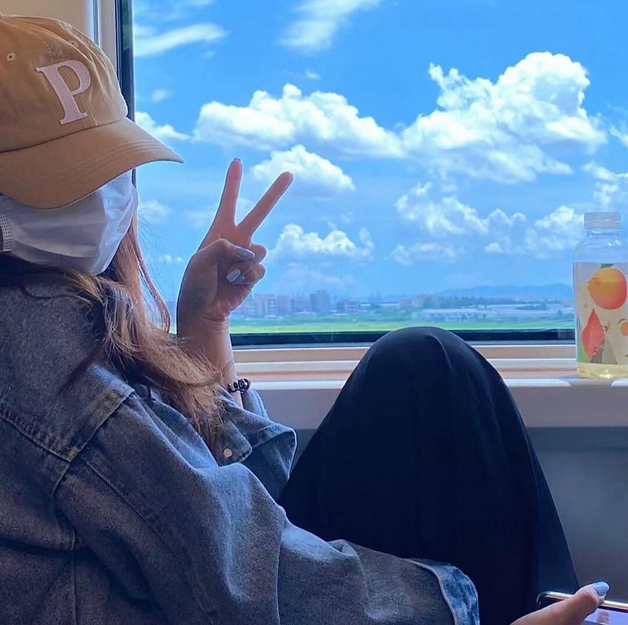 一组超酷的口罩女头像