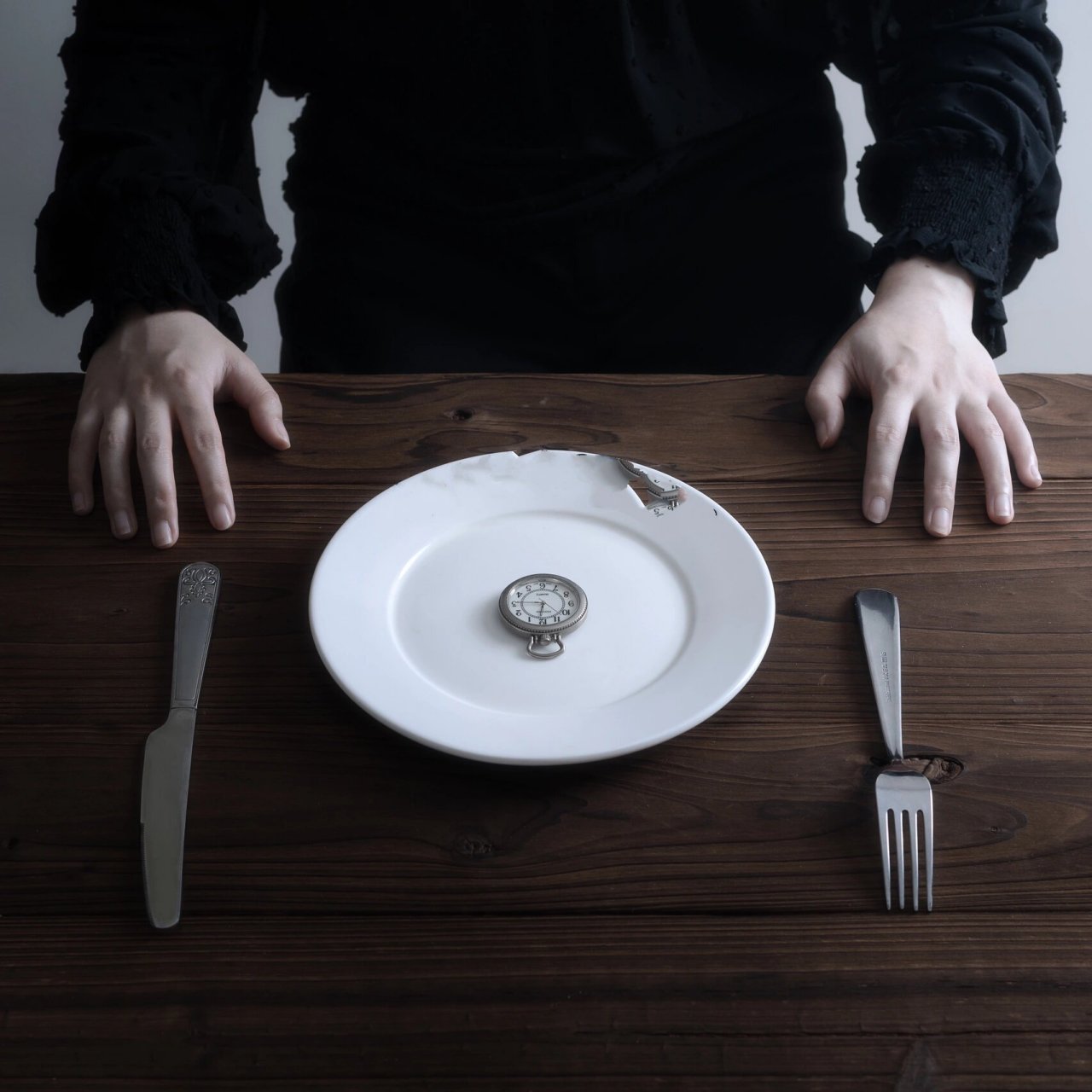 "时间系列" 观念摄影 摄影:obsessiveness 	 怀表,沙漏,钟,都是时间的