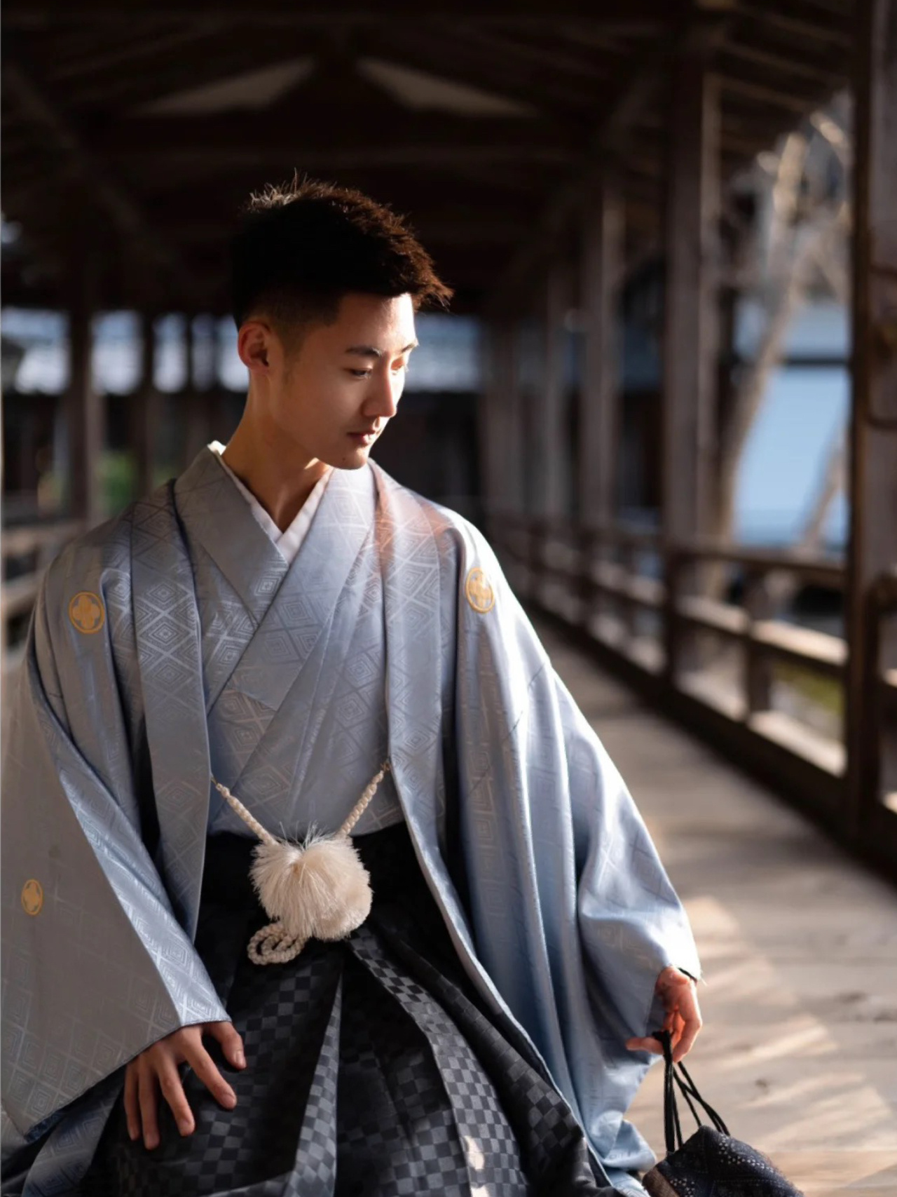 教你如何选和服系列 – 男士纹付袴🎎 纹付袴是日本男性的第一礼装.