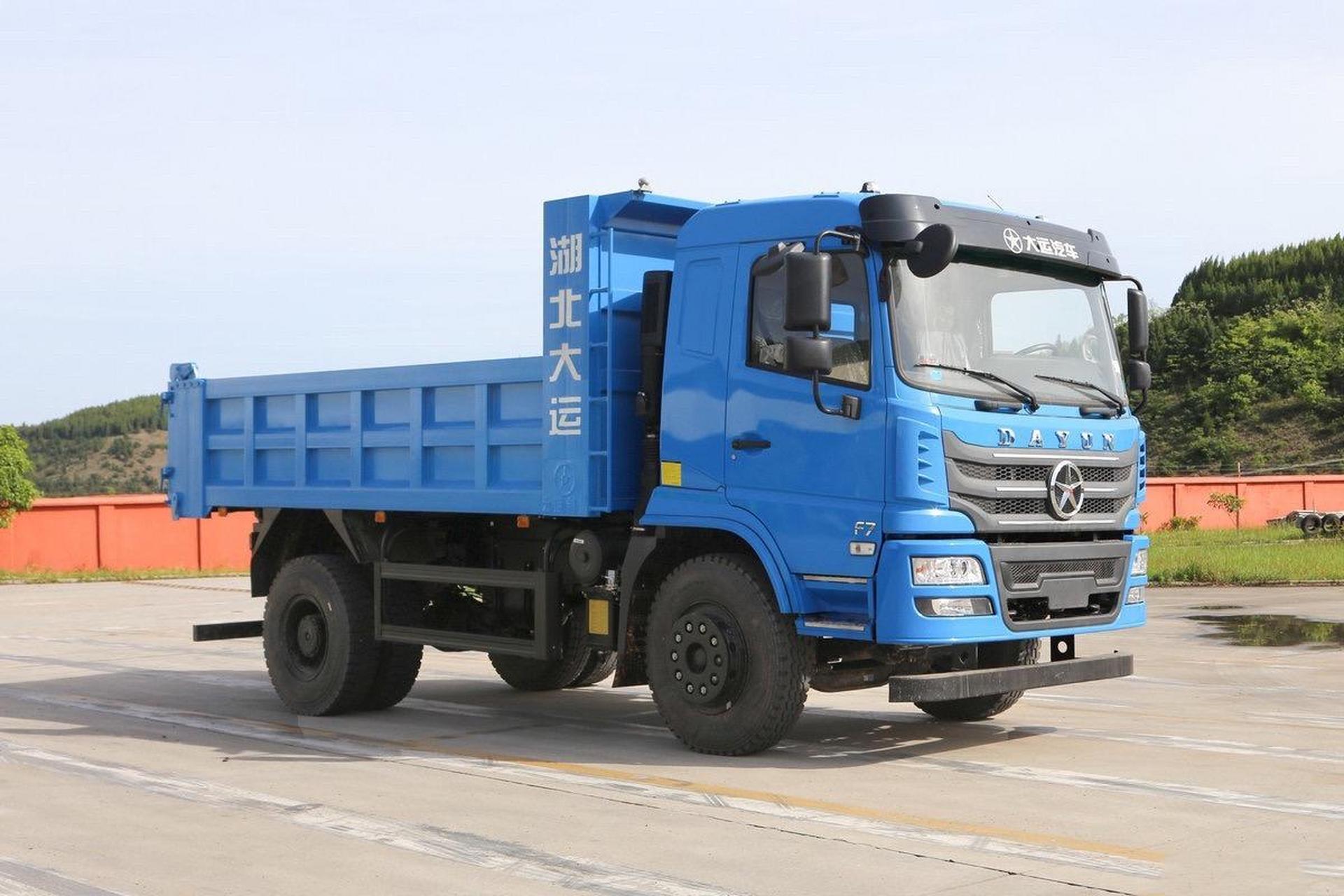 dyq3183d6ab渣土车 大运自卸车  驱动形式4x2 轴距4500mm 车身长度7.
