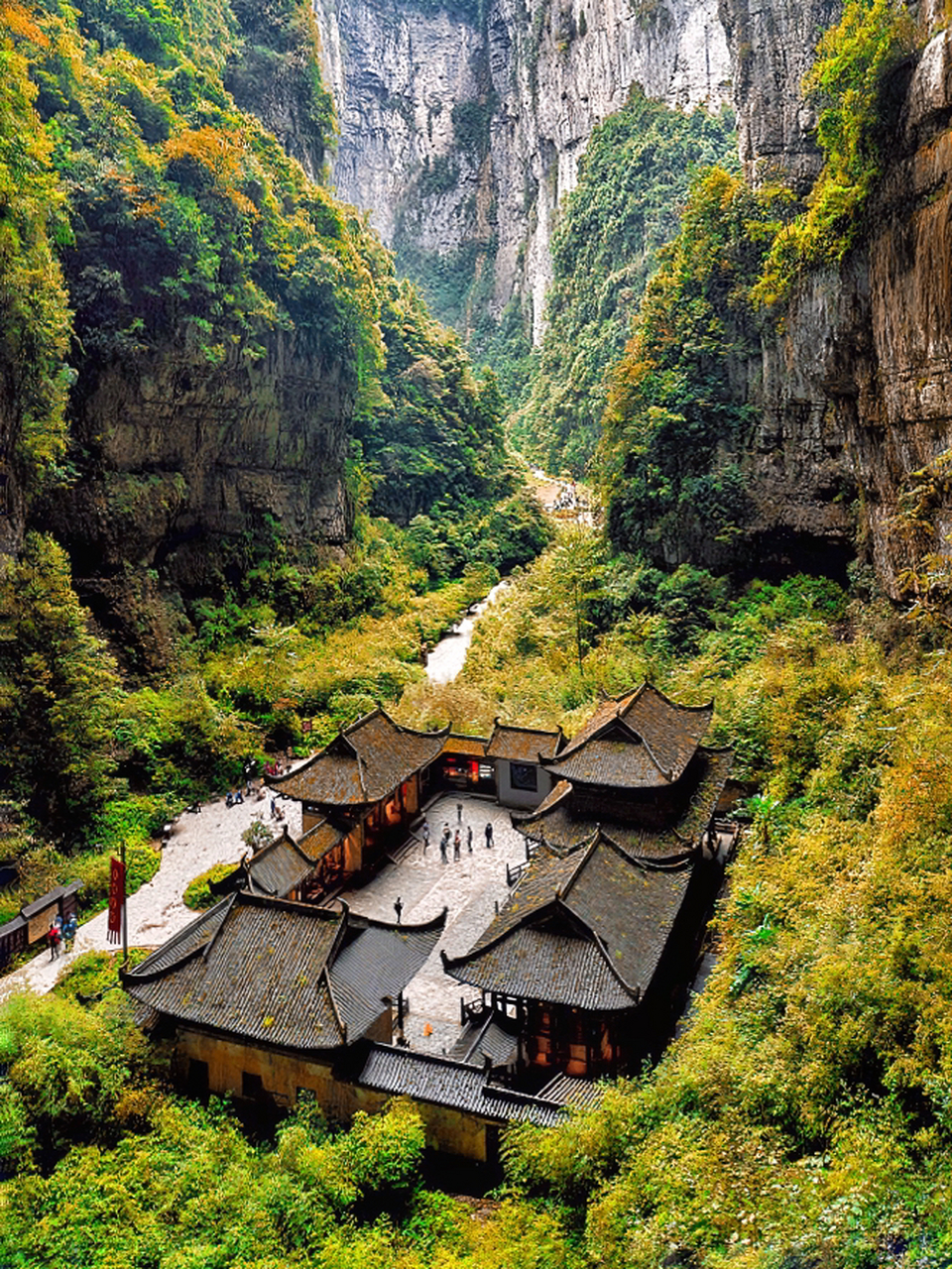 武隆天风景照分享 拍摄数年,往返多次,终于凑齐了武隆天坑的春夏秋冬