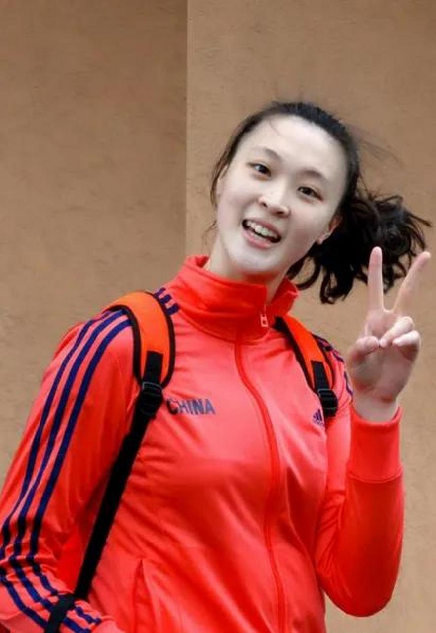 中国女排前队长惠若琪不但有出色的球技,还是一