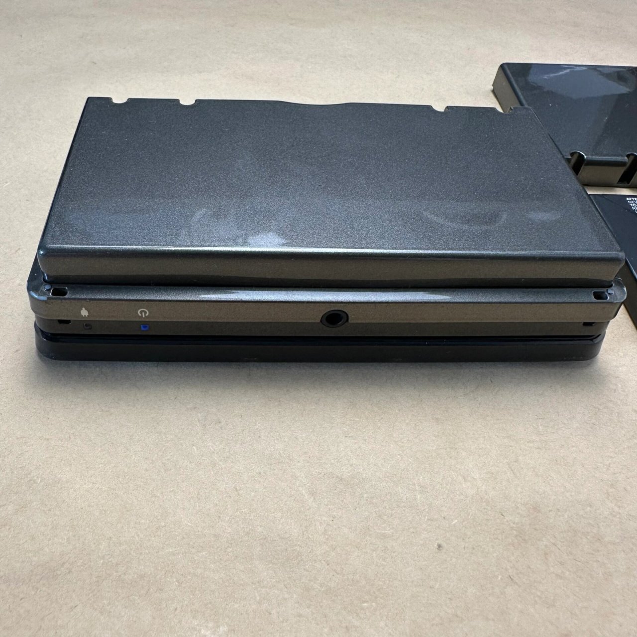 3ds老小三扩容电池,长续航让你肝到底 加厚电池参数是5000毫安,是原装