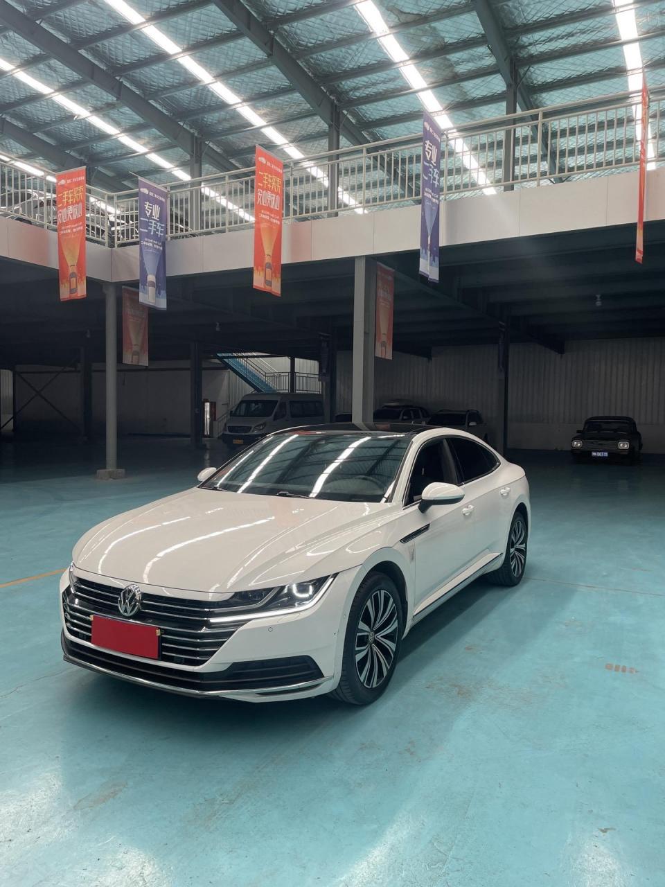 2020年大众cc330魅颜版,全车原版原漆含前后保险杠,过一次户,裸车指导