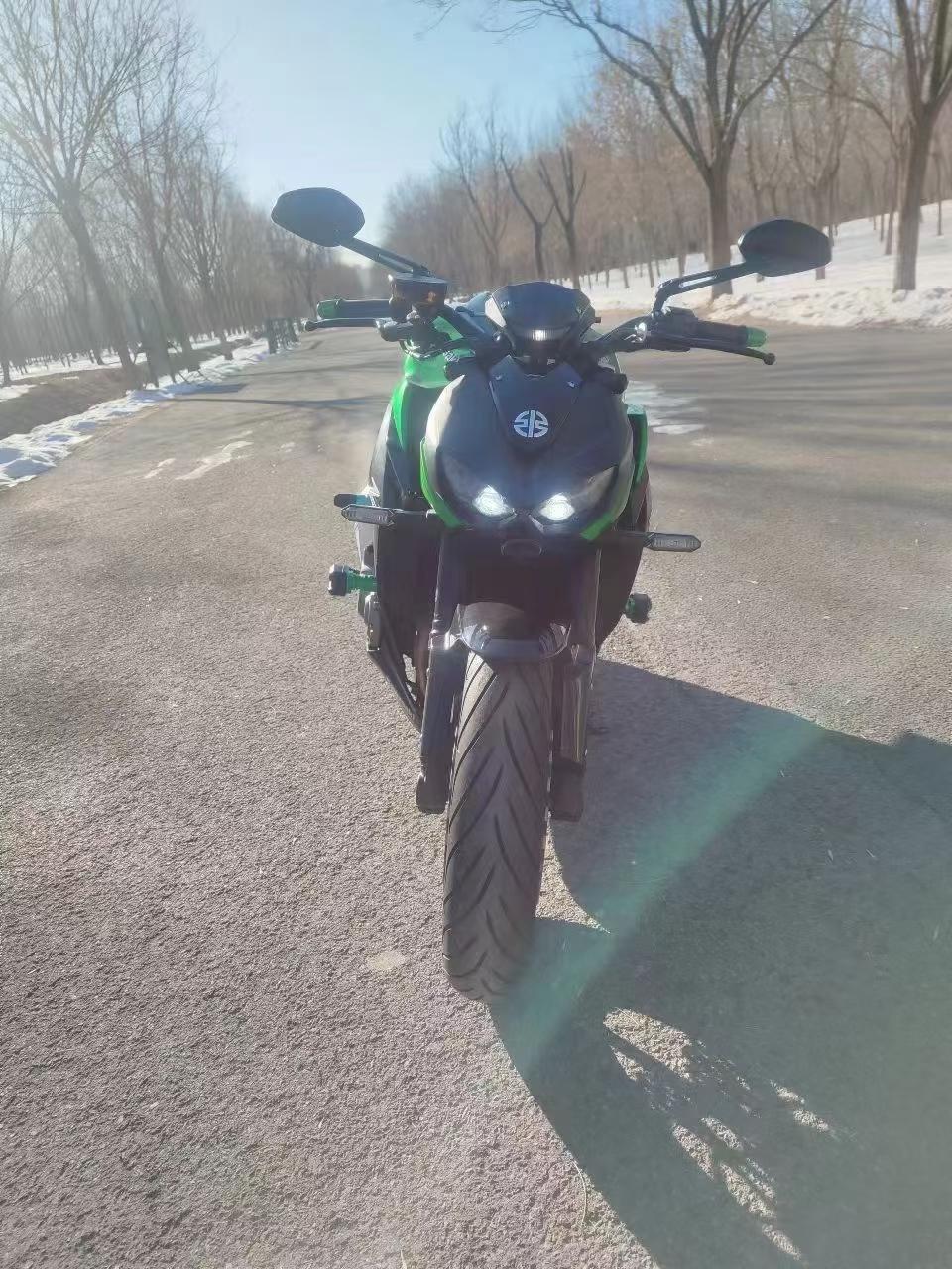 大贸川崎z1000,15年公户豹子号,实表一万六千多公里.车况精品