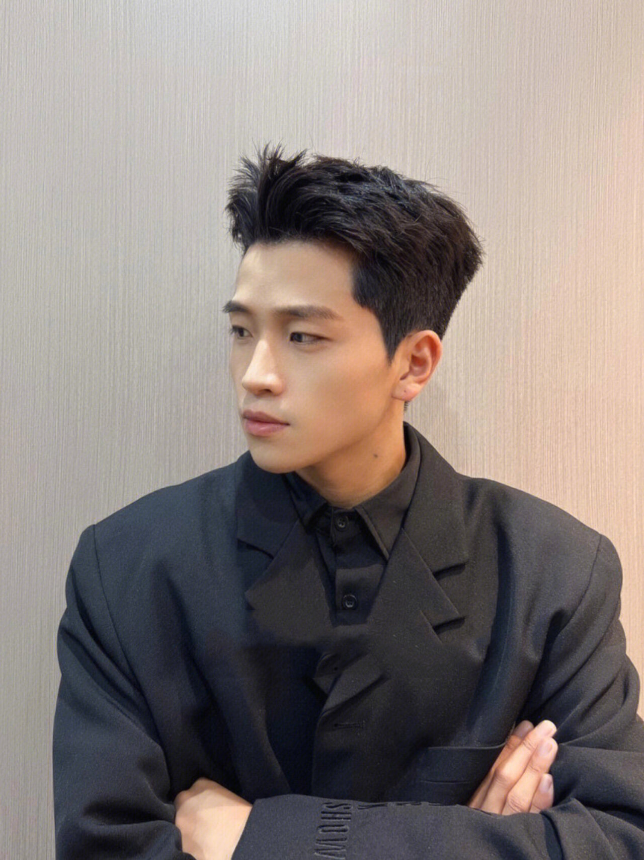 男生超帅韩式小平头