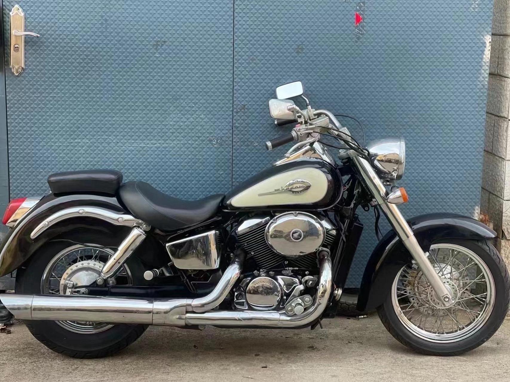 shadow 400 完美主义的选择 本田shadow沙都400水冷,搭载v型水冷双缸