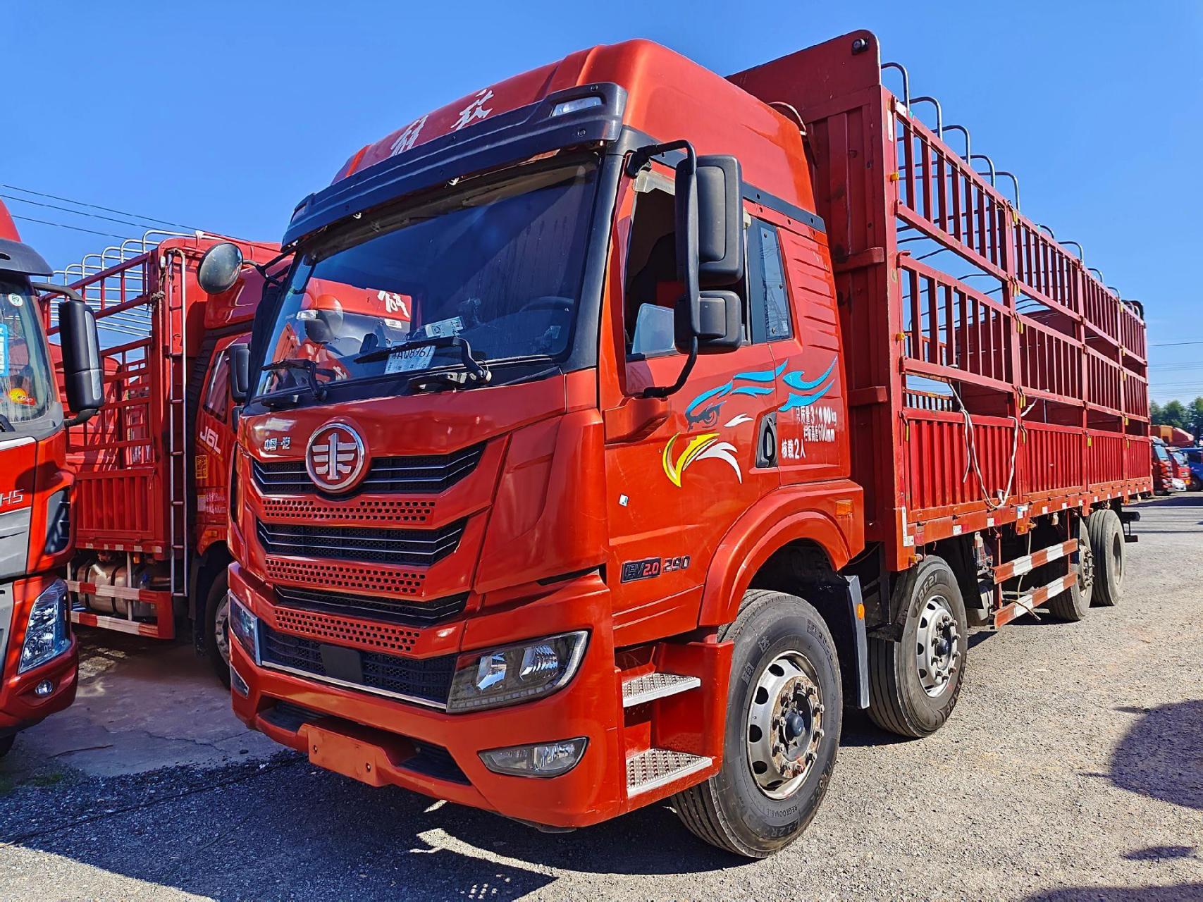 5万,全车新轮胎,多功能方向盘,定速巡航