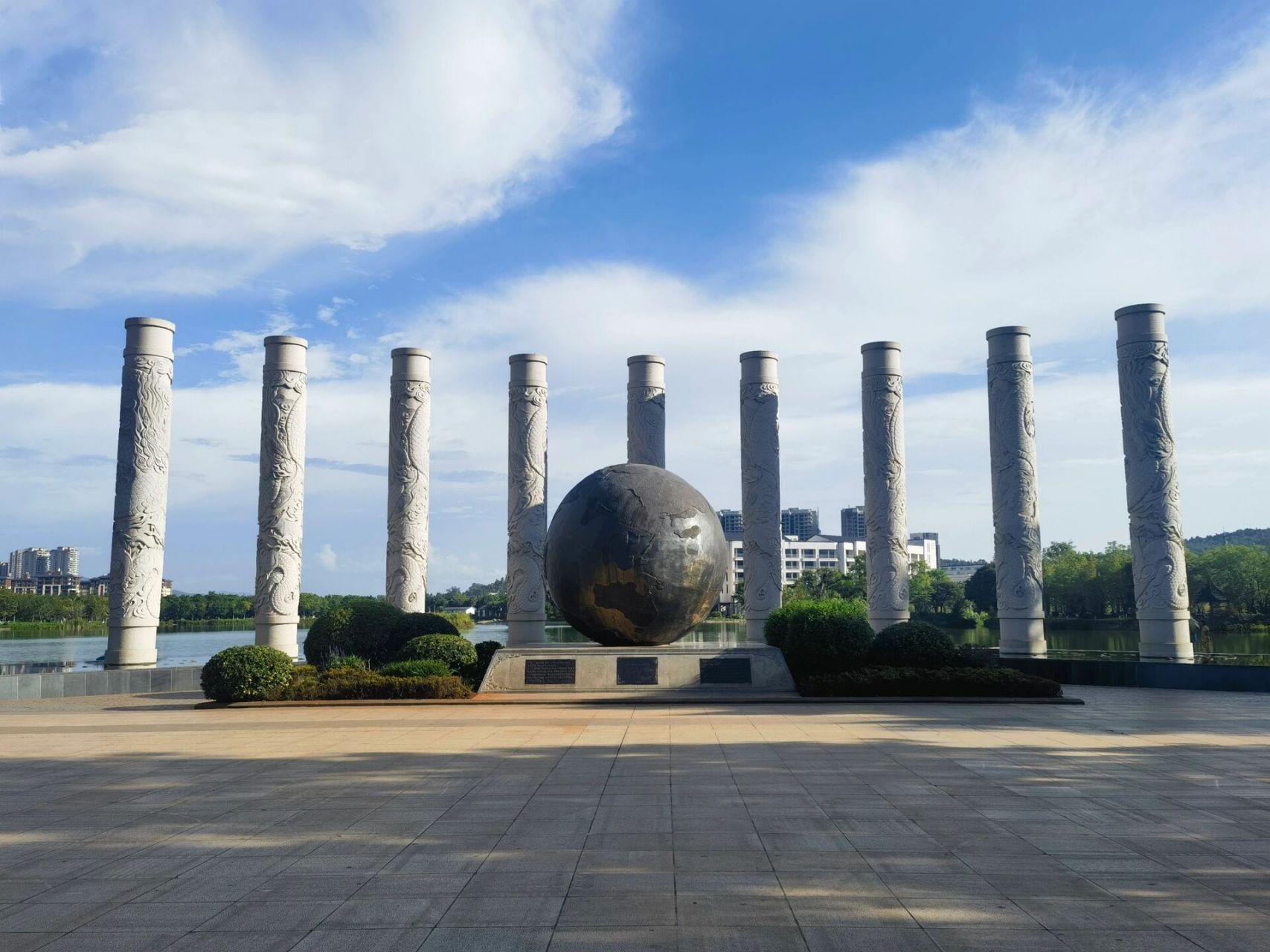 弥勒红河水乡 红河水乡位于云南省红河州弥勒市区内,是一个旅游休闲