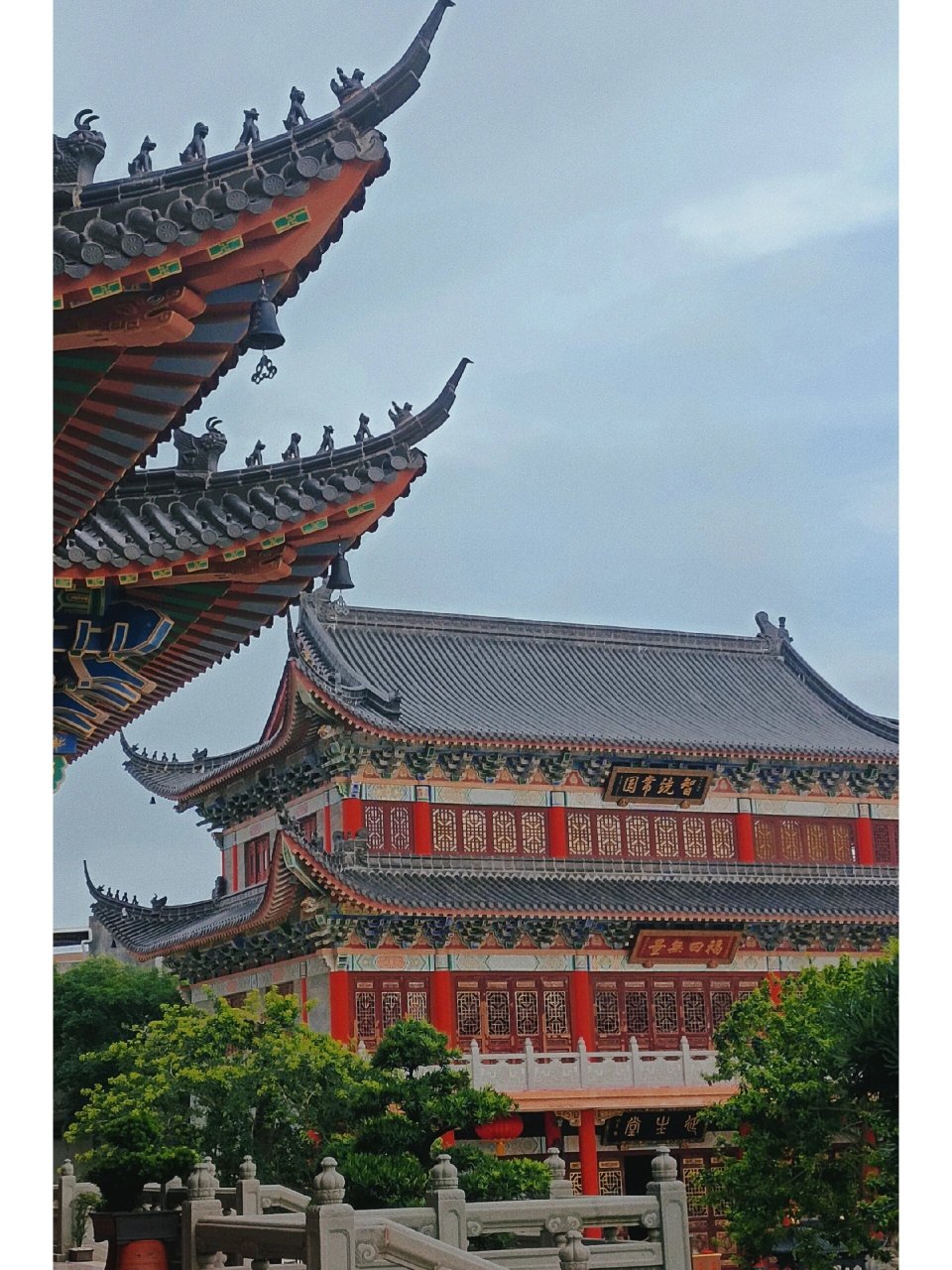 水仙古寺 99水仙古寺位于广东汕头澄海市东里镇,原名水仙庵,创于