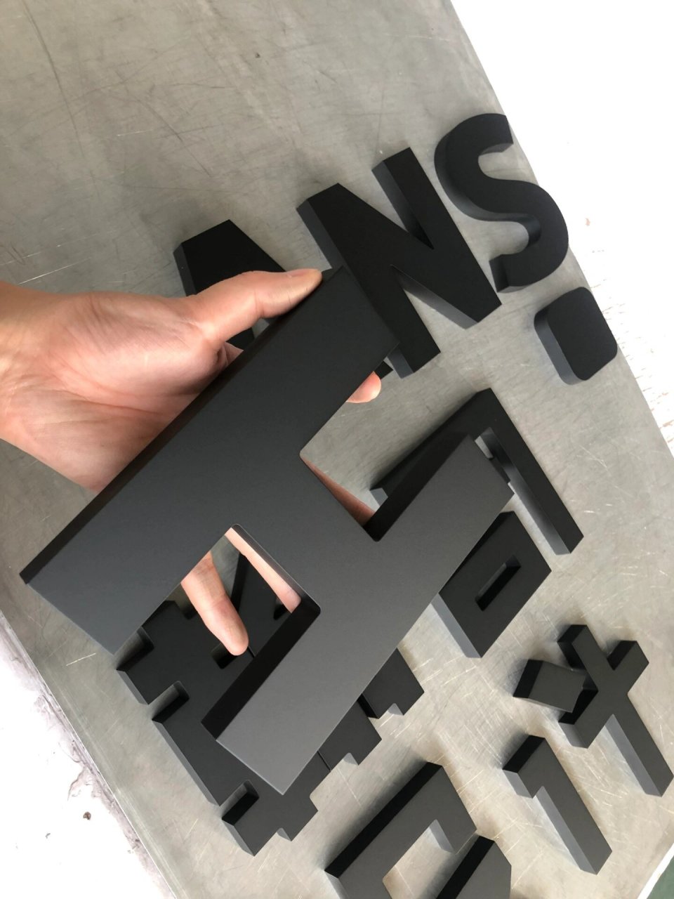 亚克力烤漆字 立体字 发光字