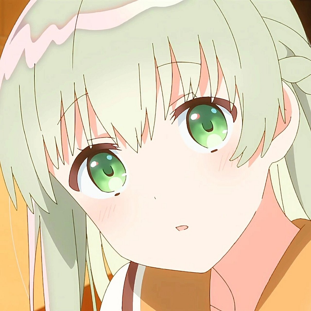 「头像」塞西莉亚 自截自调 番名:《白圣女与黑牧师》