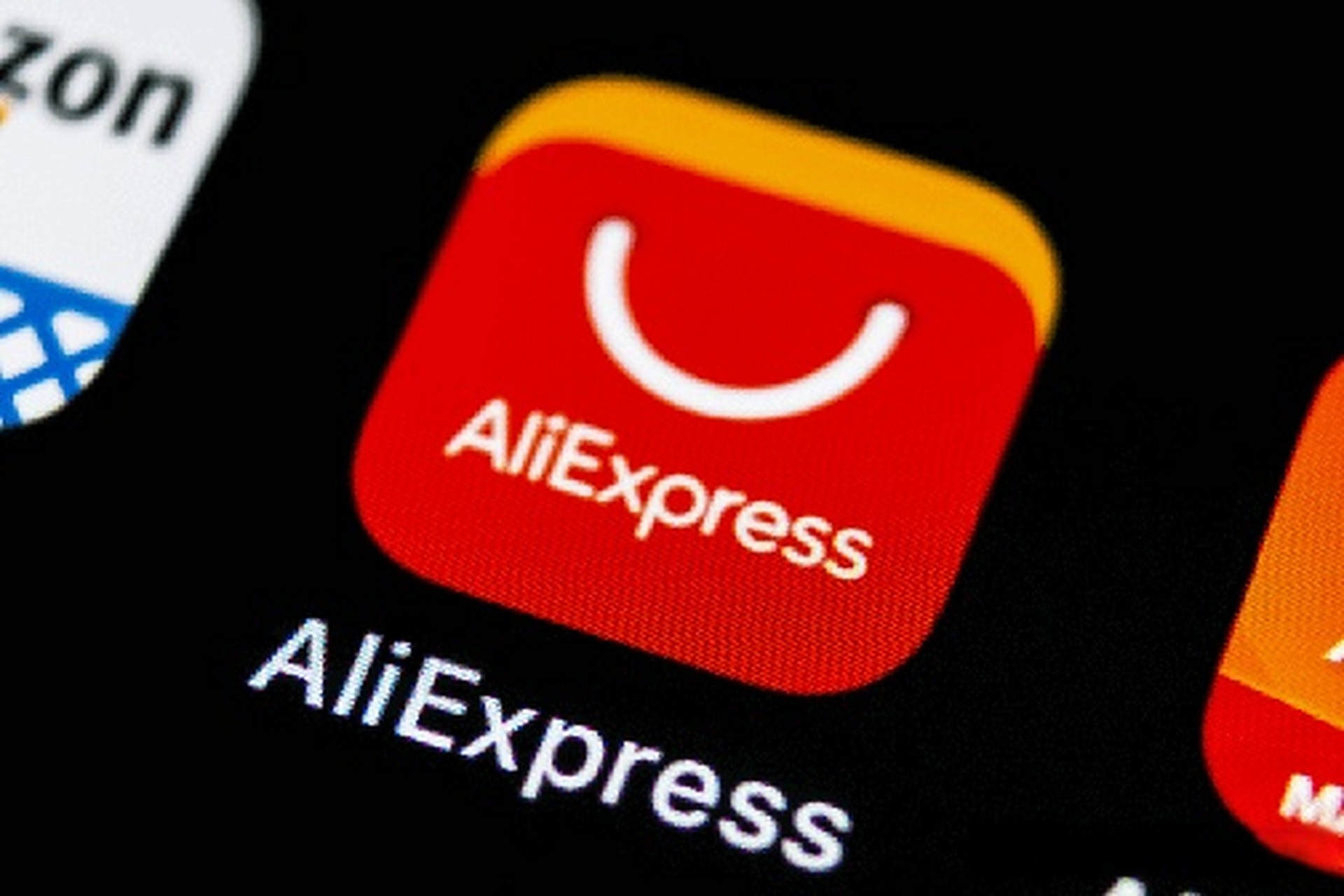 【速卖通aliexpress用户时长超韩国本地电商巨头coupang】  据报道,中