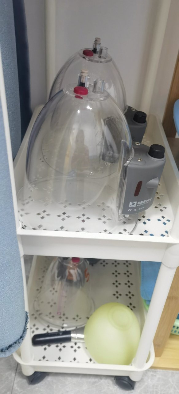 碧波庭仪器一台转卖 碧波庭负压养生仪器 主机一台 杯罐 线,还有3套套
