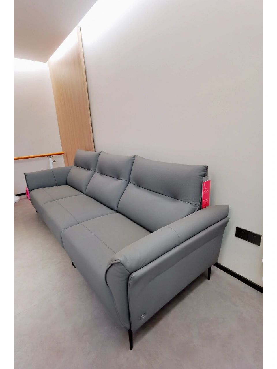 左右沙发2021深灰色真皮沙发 我的沙发到货啦,去年11月买的,一直等全