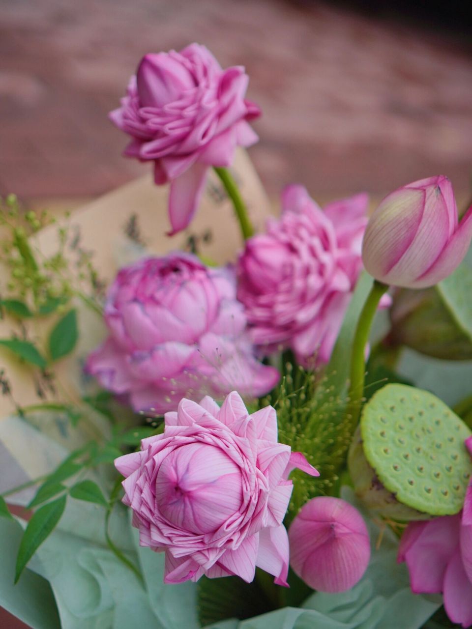 荷花花束|夏天来自大自然的馈赠 荷花花语:清白 纯洁 坚贞 信仰 忠贞