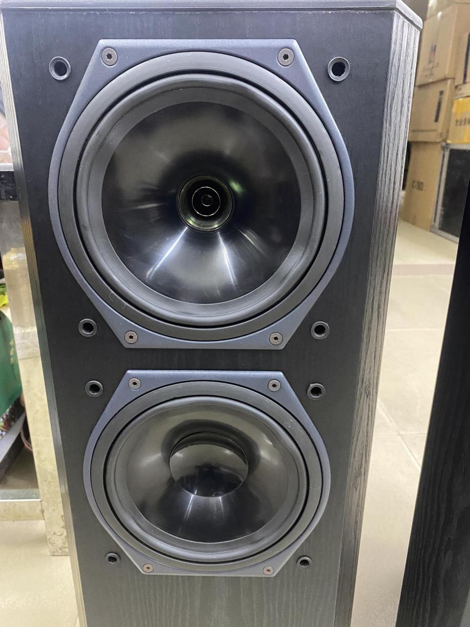 英国天朗611同轴音箱,8寸同轴喇叭 8寸低音喇叭;成色极新,一切原装没