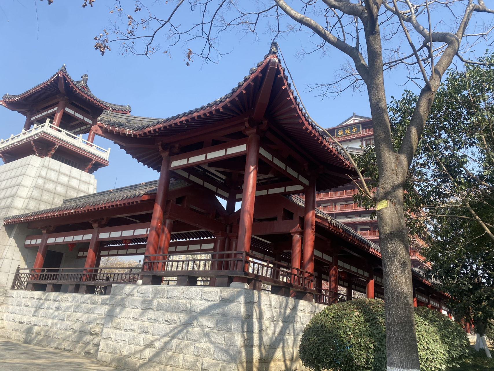 天门  闹市中的宁静西塔寺 	 天门茶经楼