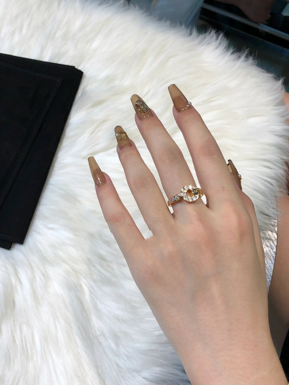 宝格丽铜钱戒指95上手气质满满!