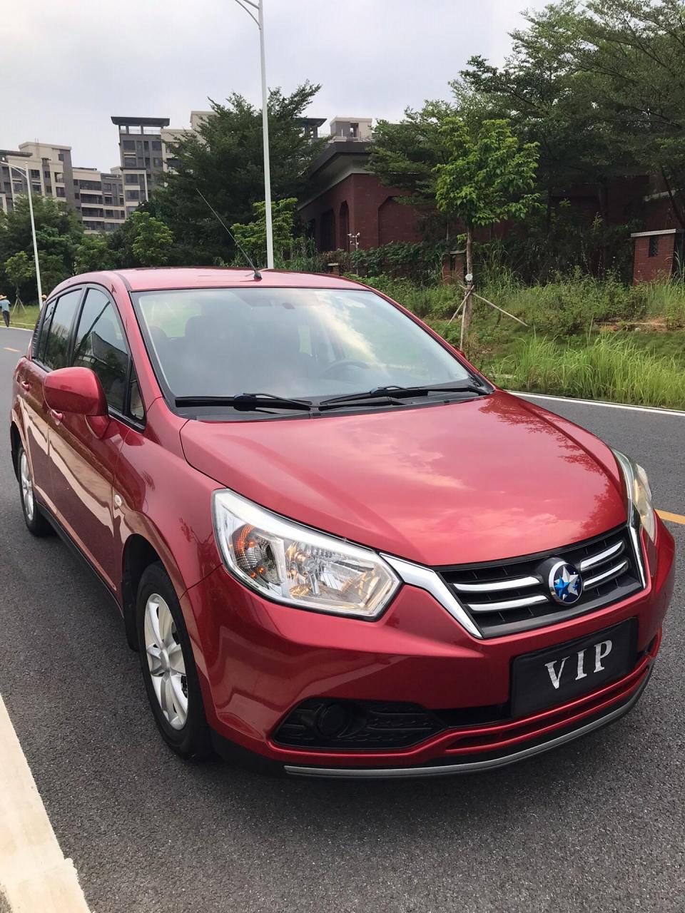 东风日产启辰r50,1.6自动波,车况极品