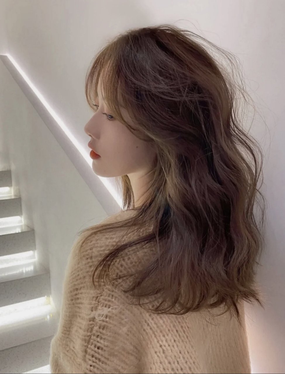 中短发尴尬期一款慵懒风烫发细软发质福音 圆脸方脸很适合的法式烫发