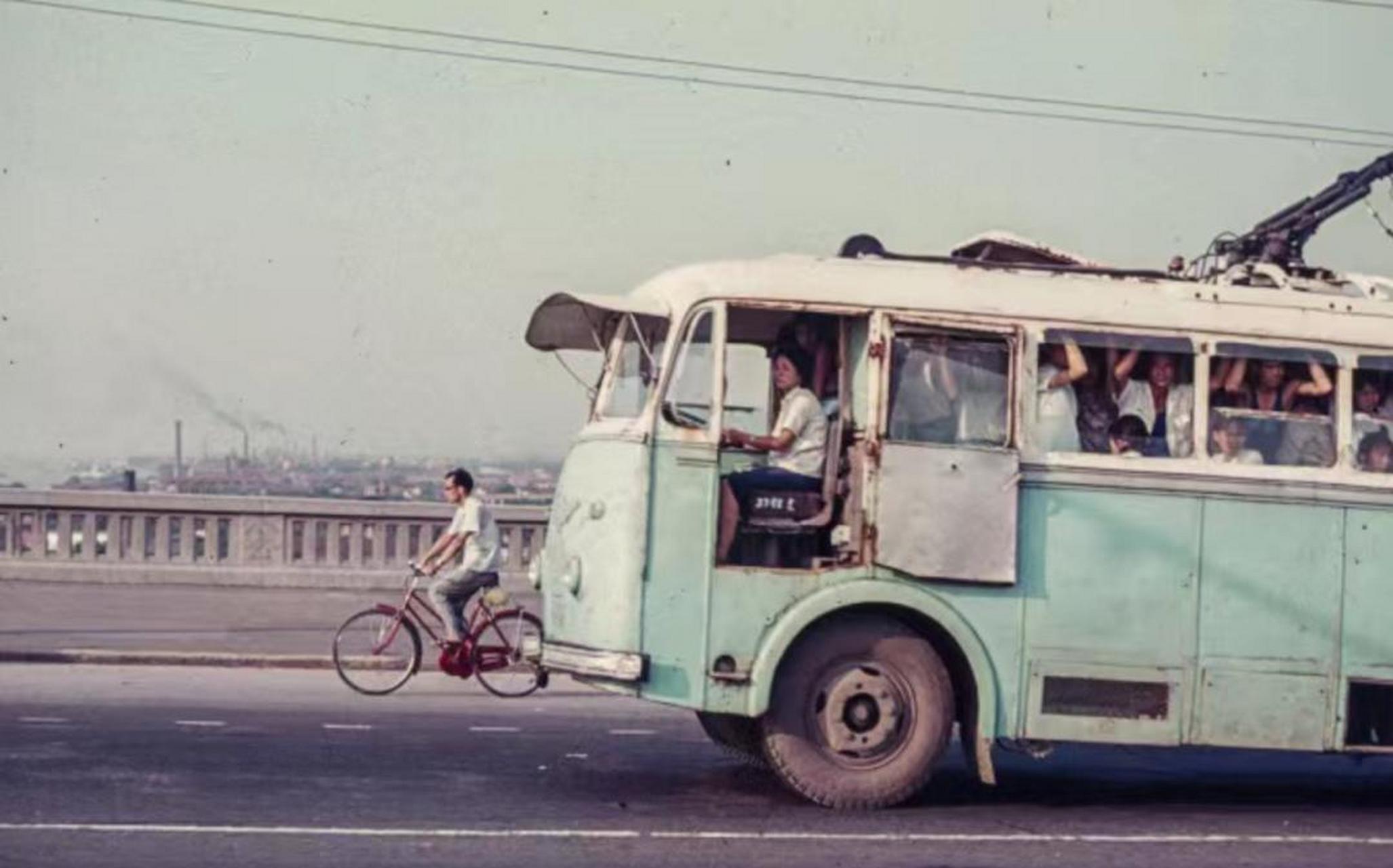 70年代公交车图片大全图片