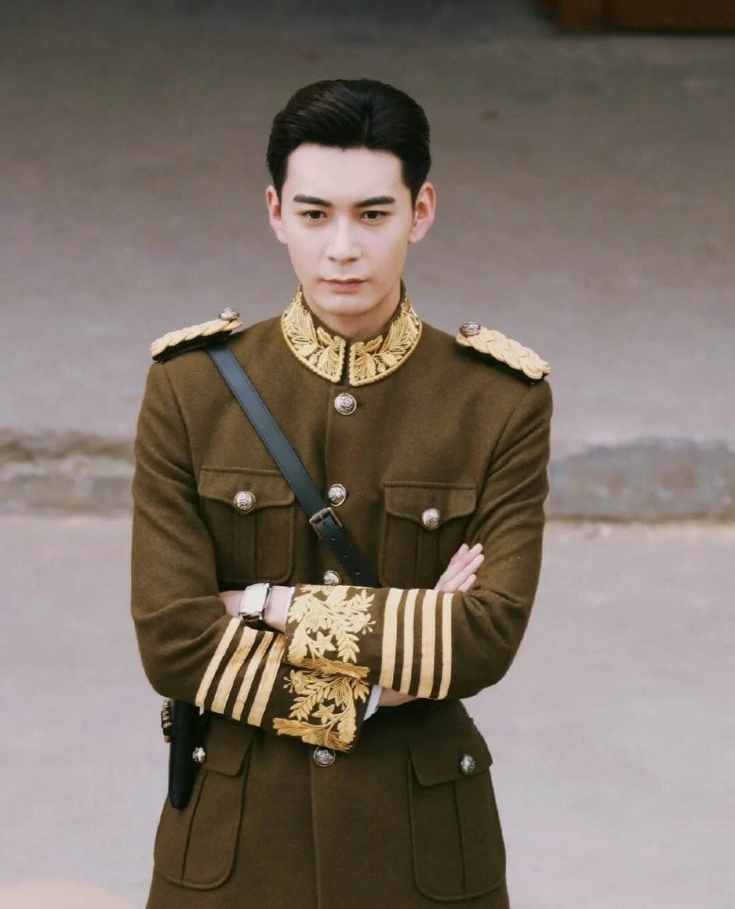 民国最帅军阀陈星旭 |任是无情也动人 我最爱的小说一直是原晓的时间