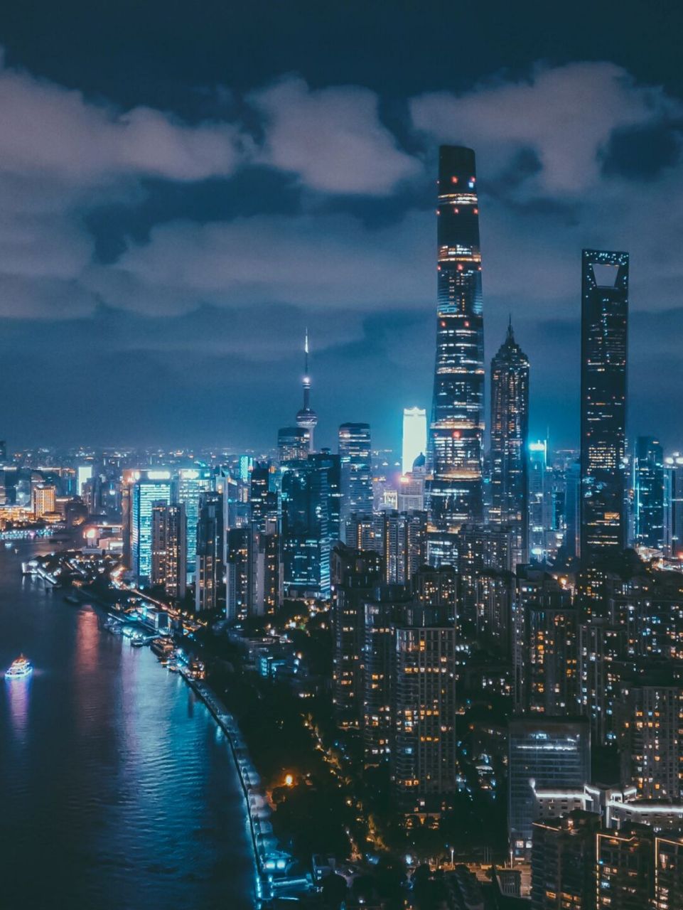 城市摄影 | 陆家嘴三件套91夜景 #大疆# #无人机# #上海# #上海夜景