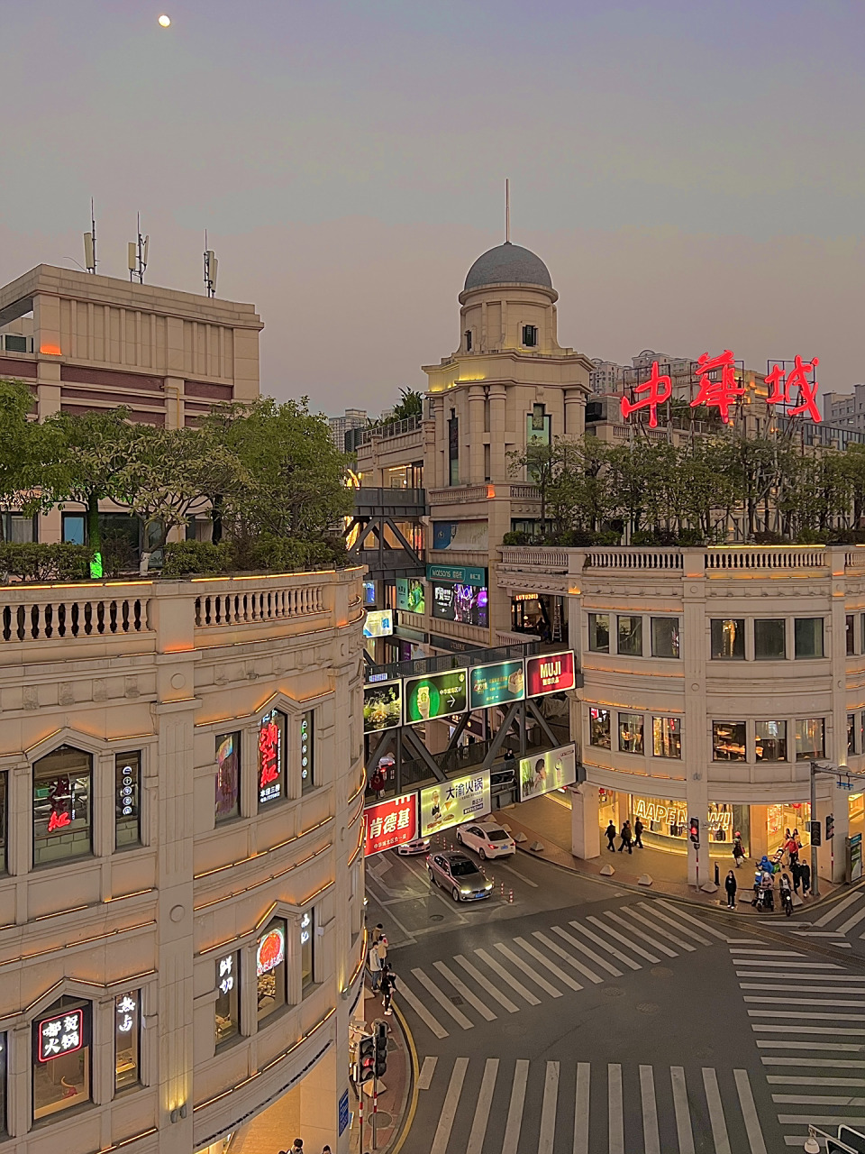 日落时分的厦门中山路步行街可以有多美 我从黄厝海滨骑单车到达中山