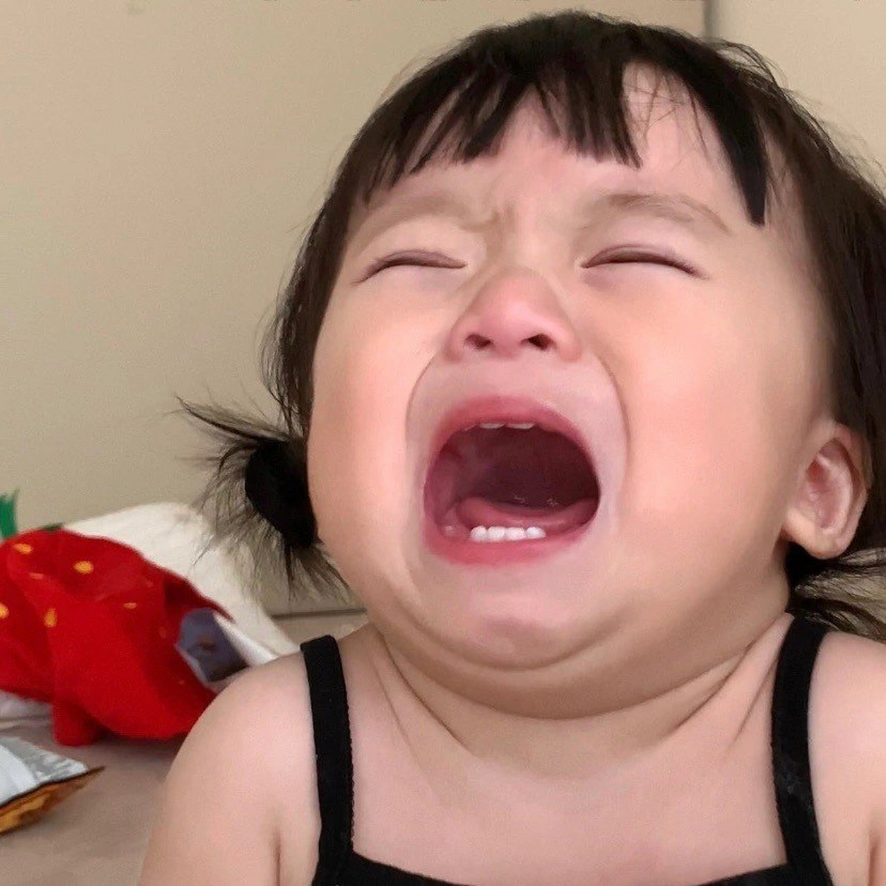 可爱小女孩头像|小哭包表情包