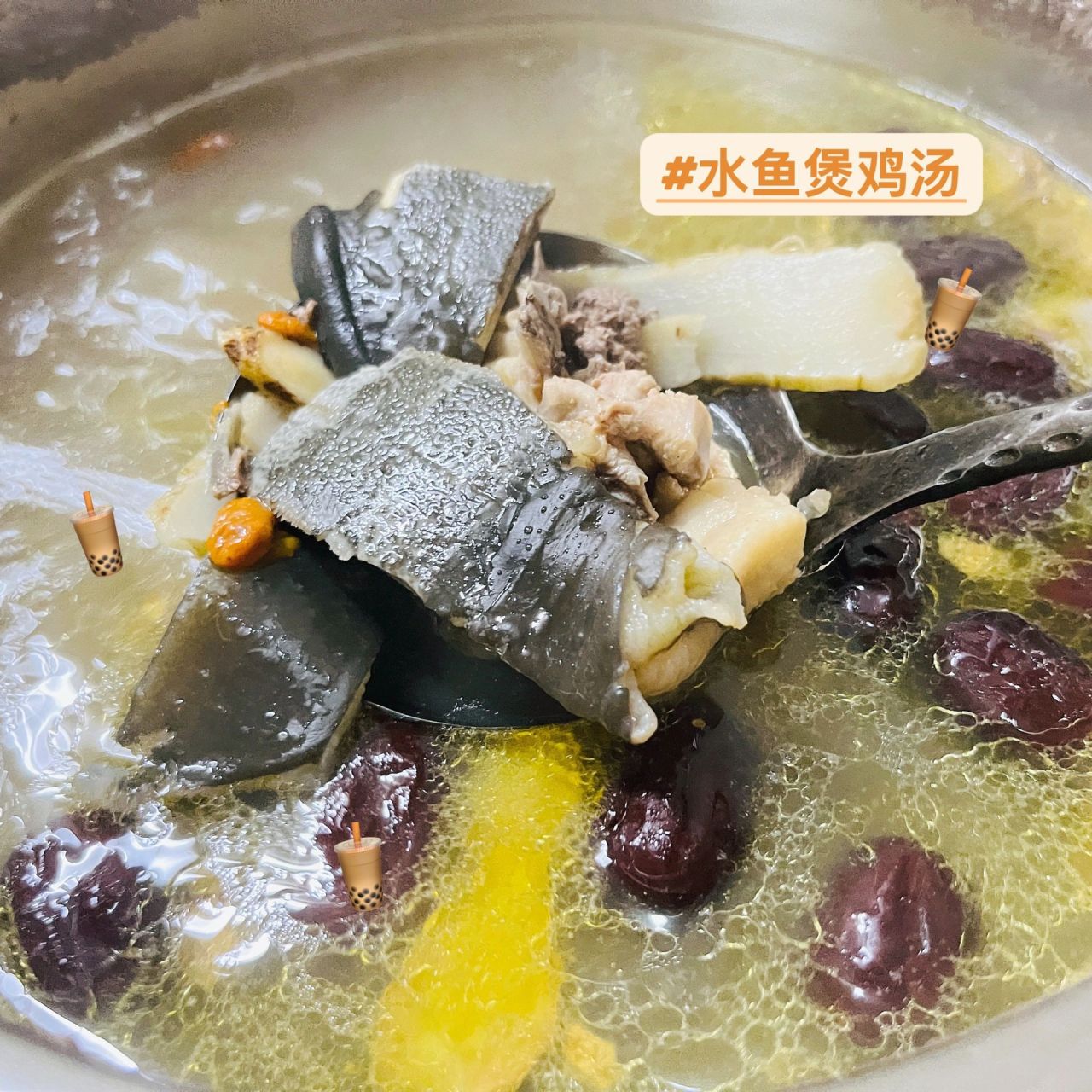 药膳煲水鱼图片