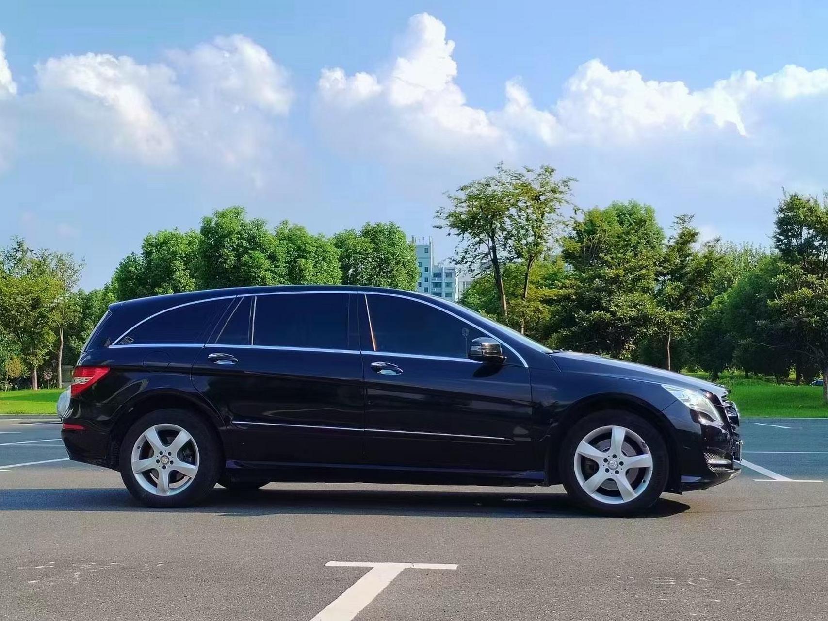 0t v6高功率 6座商务 新落车地80万   常一州手车 零出险 极品车况 实