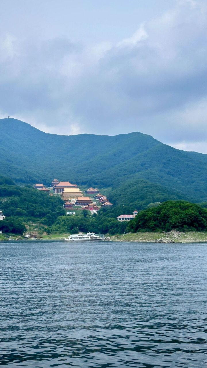 吉林松花湖风景名胜区 第二次来啦~60块钱一张通票,坐40多分钟的大