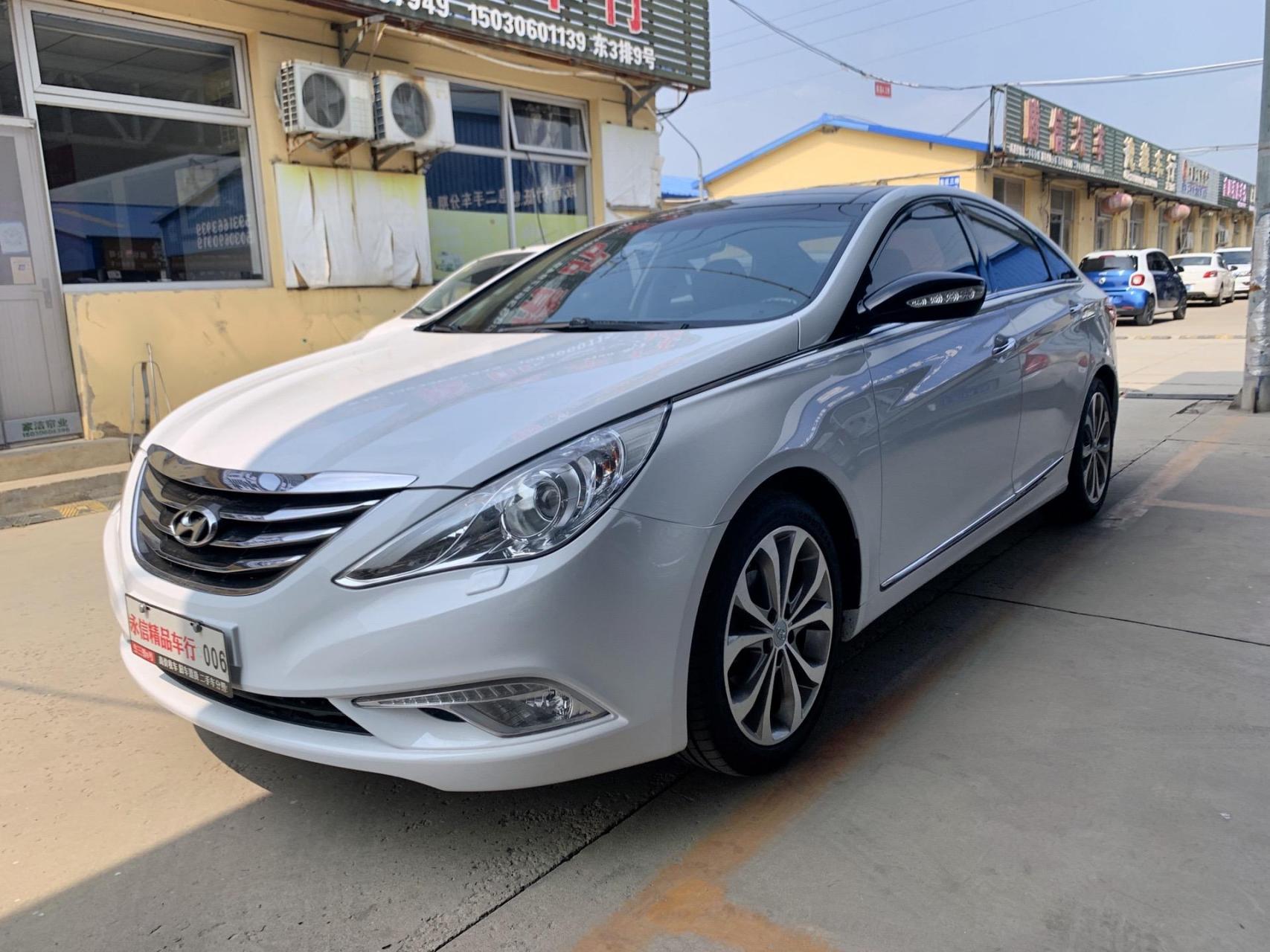 2015年6月索纳塔八代 2.4l最顶配.2015年6月现代索纳塔经典八代 2.