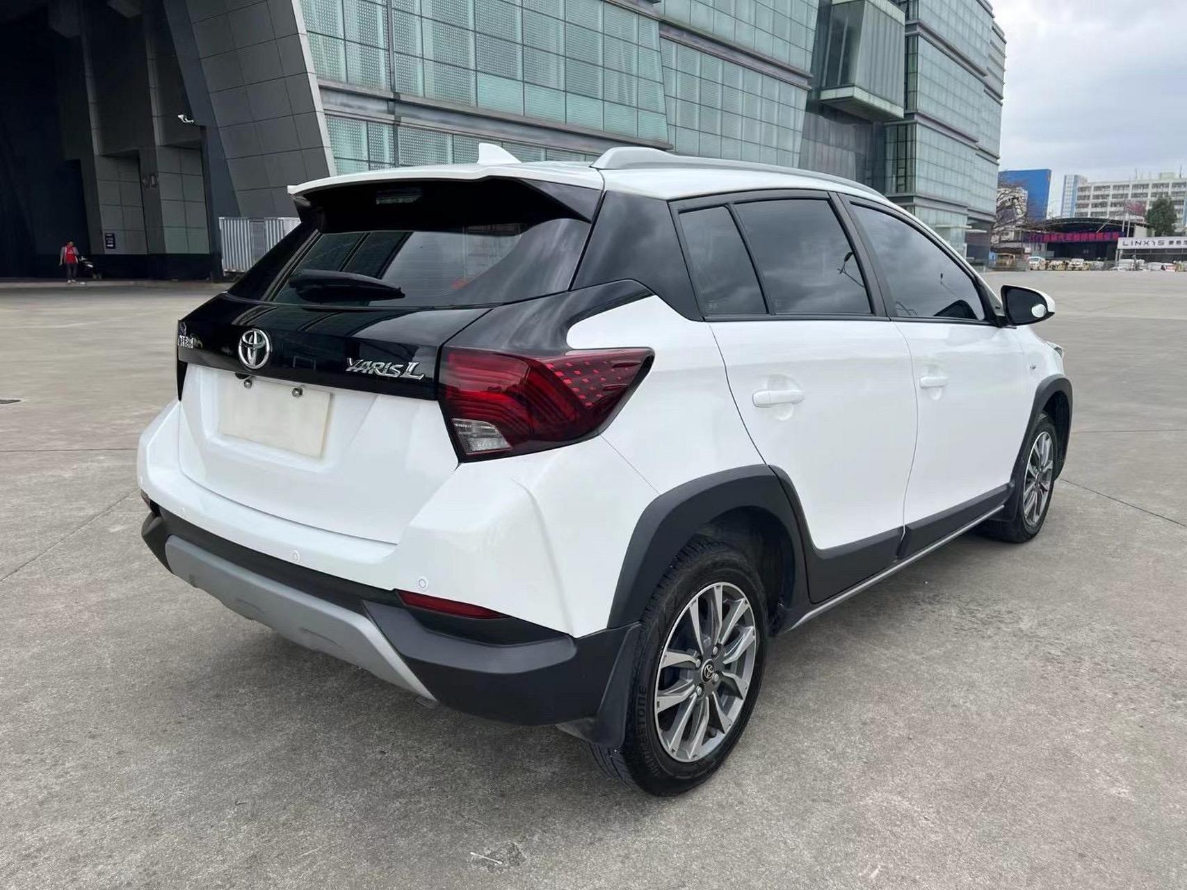 2023年3月丰田致炫x 1.