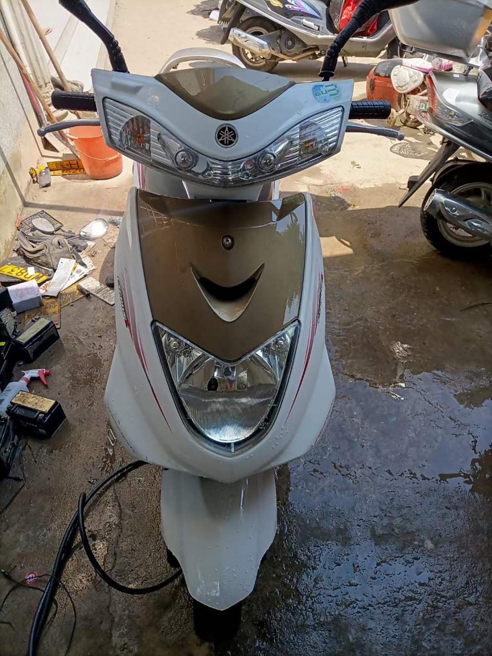 纪念版雅马哈迅鹰