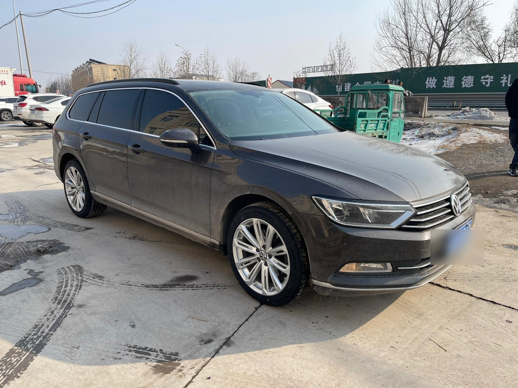 大众迈腾旅行版到店升级18寸海外版轮毂 完美上车