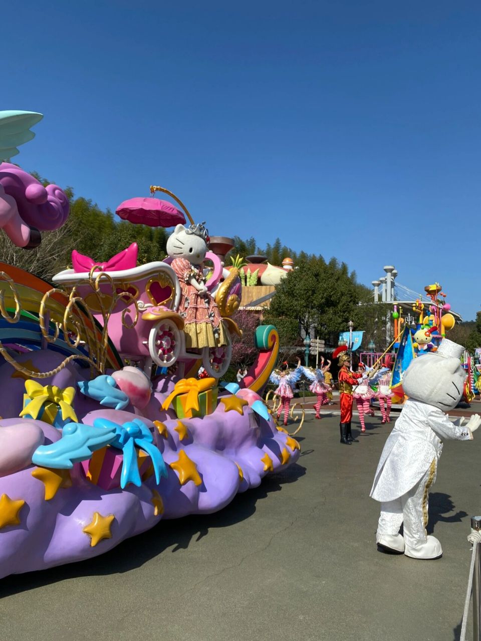 湖州乐园丨杭州·hellokitty三丽鸥亲子乐园 地点:浙江省湖州市安吉县