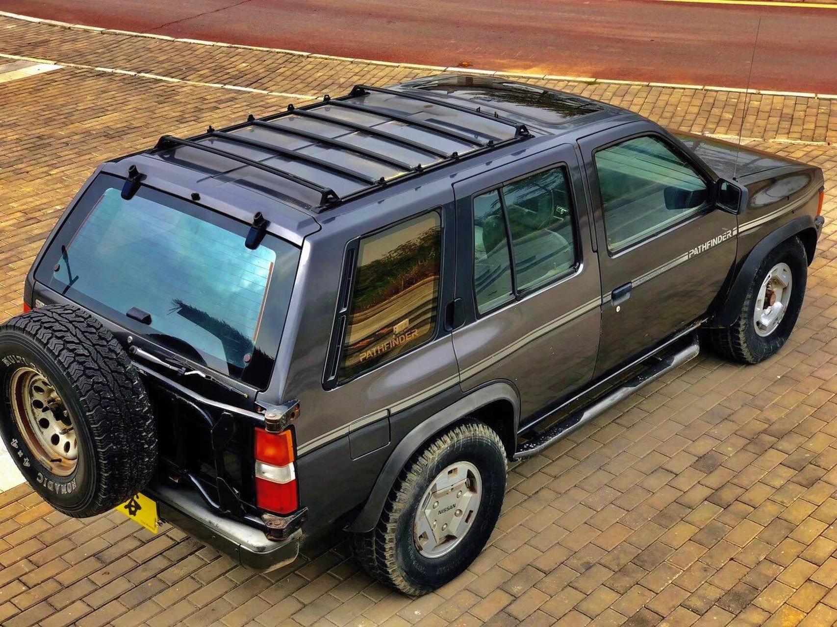 日产pathfinder(探路者)大家都记得世界顶级越野拉力赛达喀尔拉力赛上