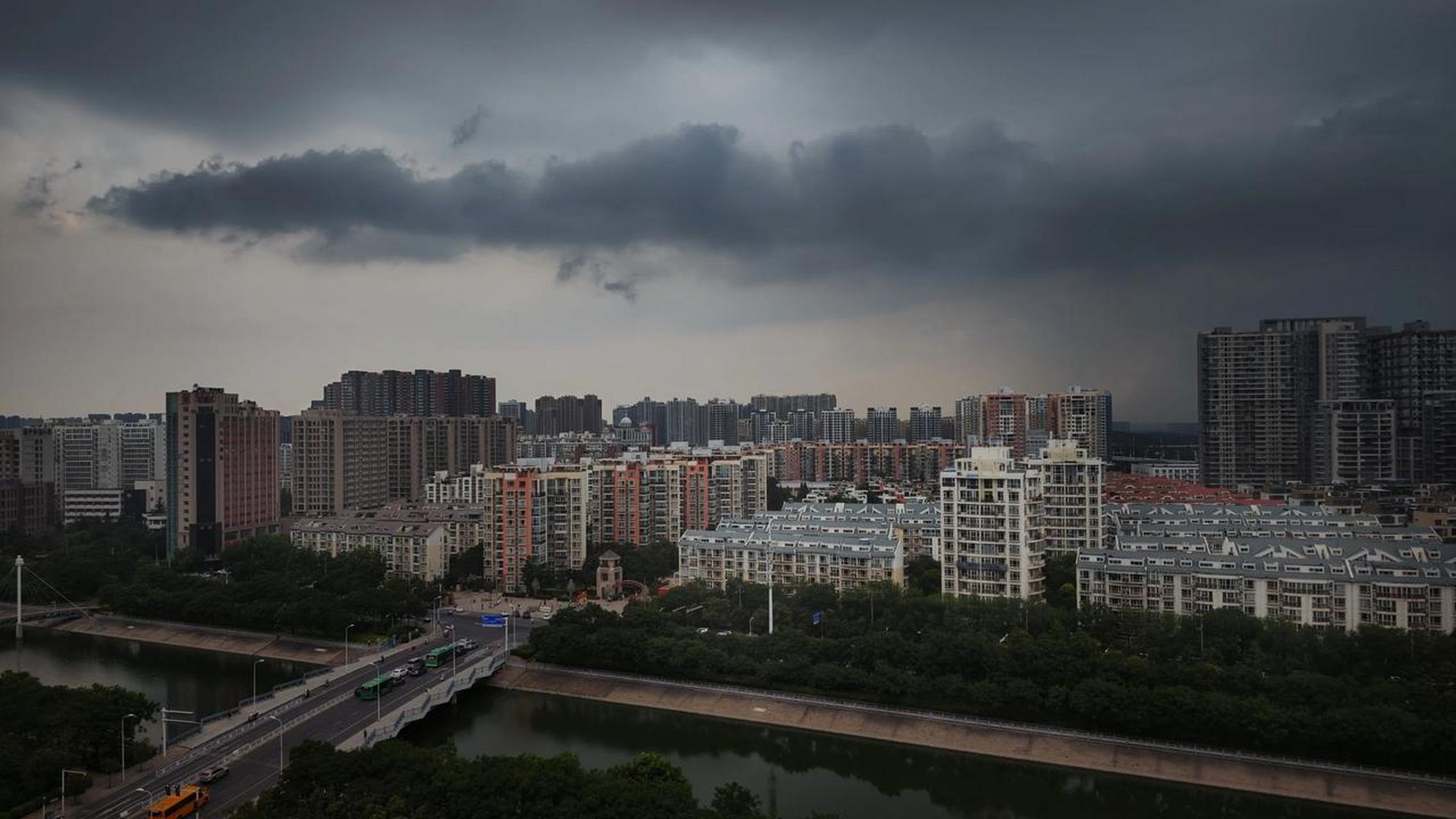 郑州快要下雨了.