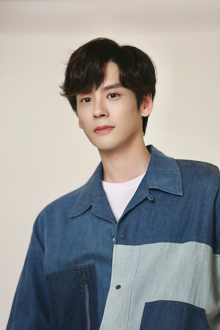 ||◤#魏哲鸣#  │  #夏日奇妙书# ◢||  📖【海报花