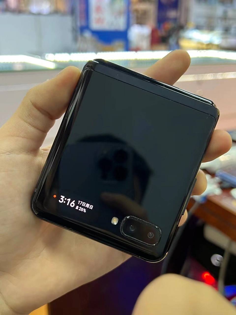 三星f7000 8 256g 极品彩点 不扩散 901688 三星f7000 8 256g 极品