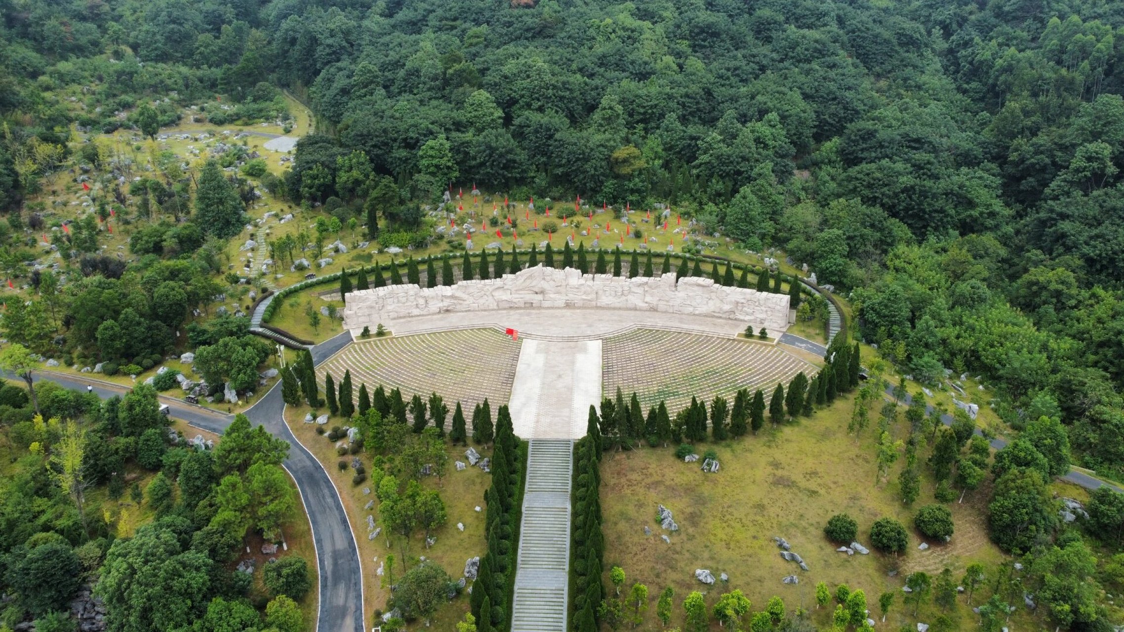 红军长征湘江战役中规模最大,最为悲壮的阻击战,脚山铺(觉山)阻击战.