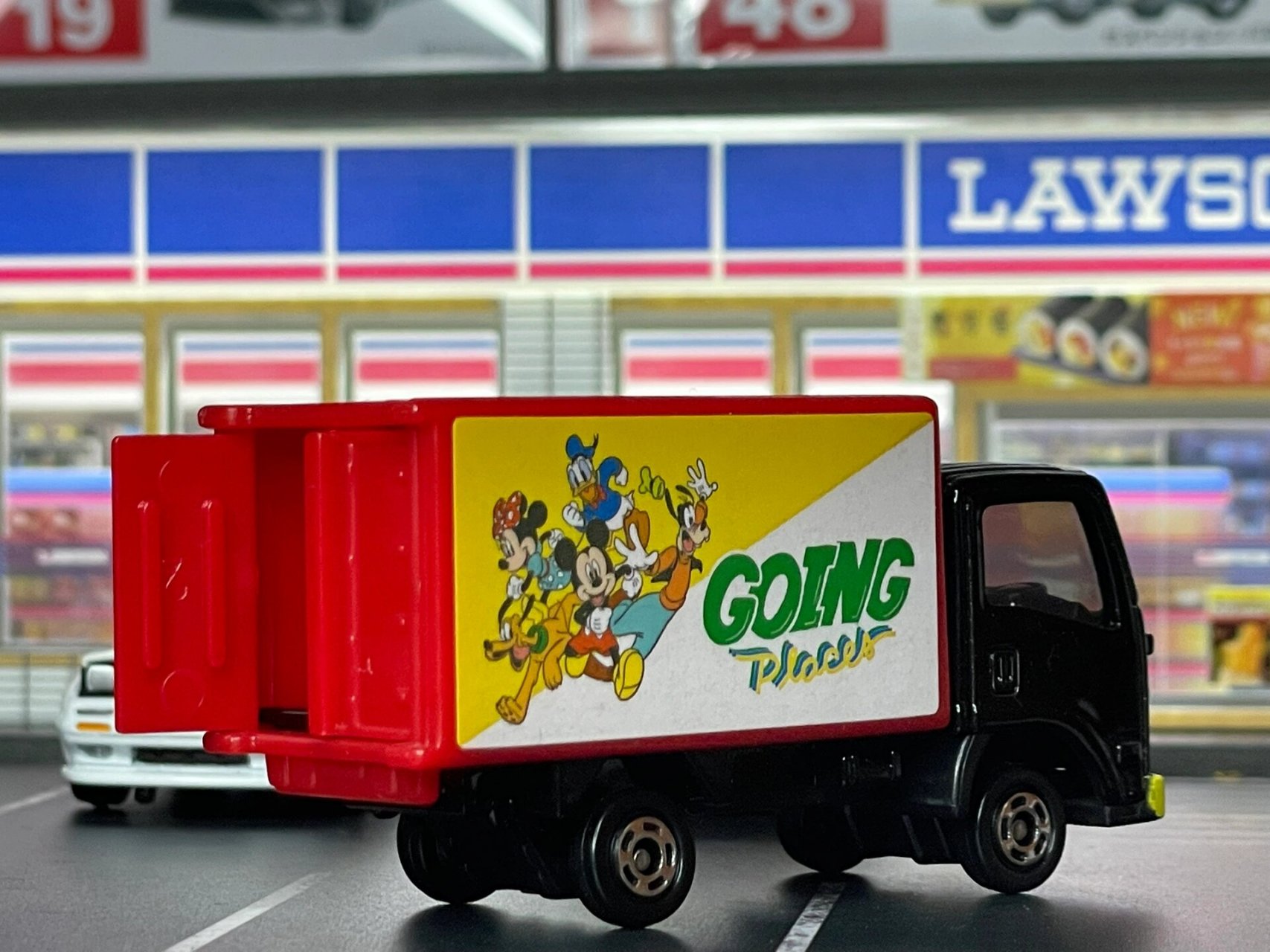 多美卡48号米奇和朋友货车