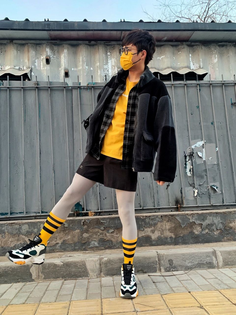 男生也有"光腿神器"90 男生的腿部线条更硬朗明显 应该多展示04