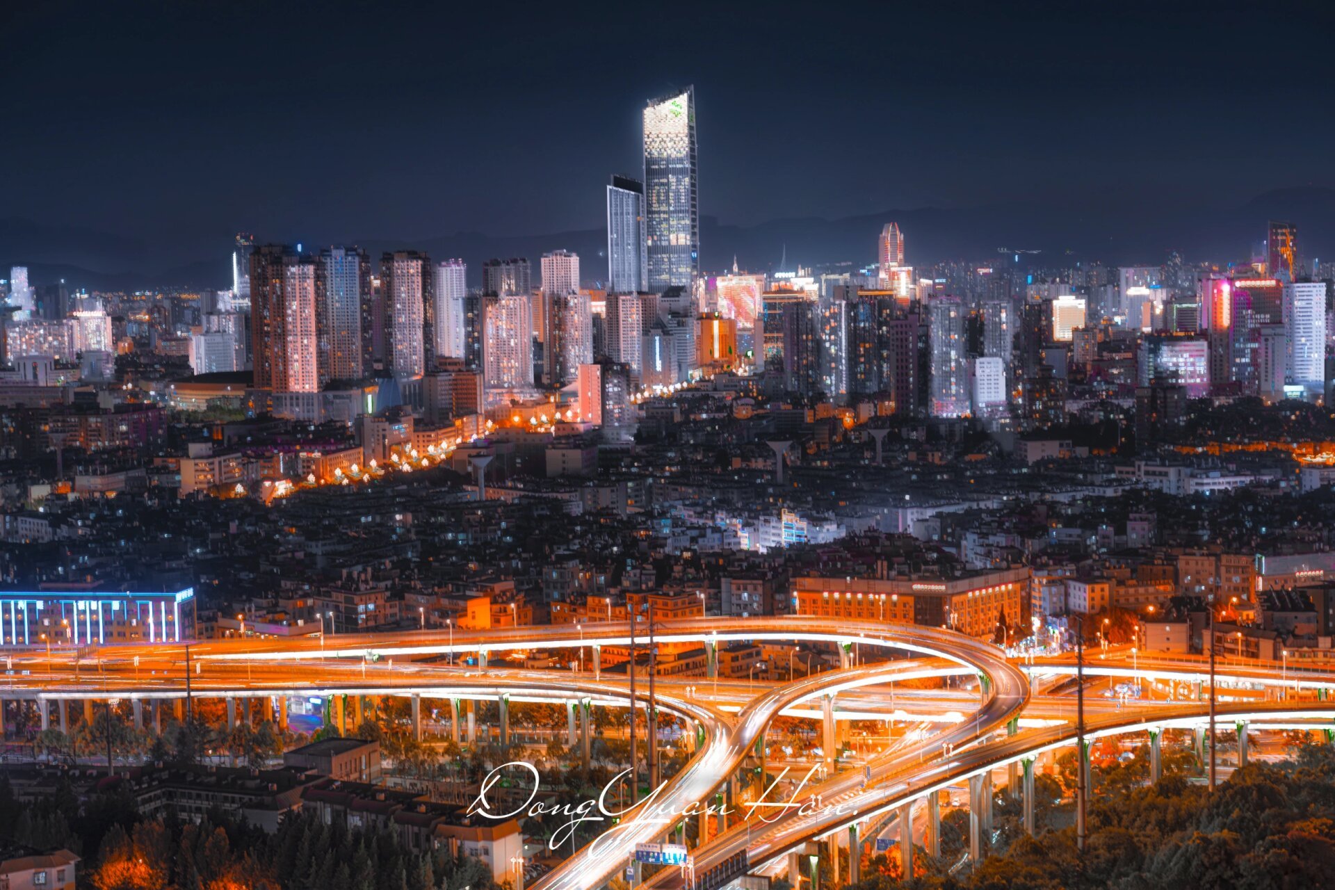 昆明夜景真实图片